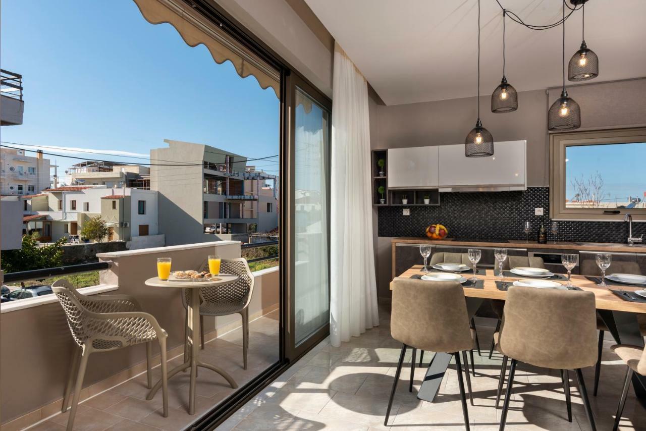 Mirma Luxury Apartment Hriszí Aktí Haniá Kültér fotó