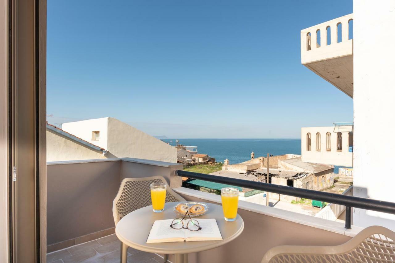Mirma Luxury Apartment Hriszí Aktí Haniá Kültér fotó